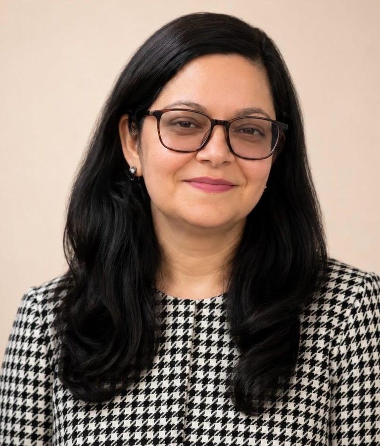 Humma Azeemi, MFT